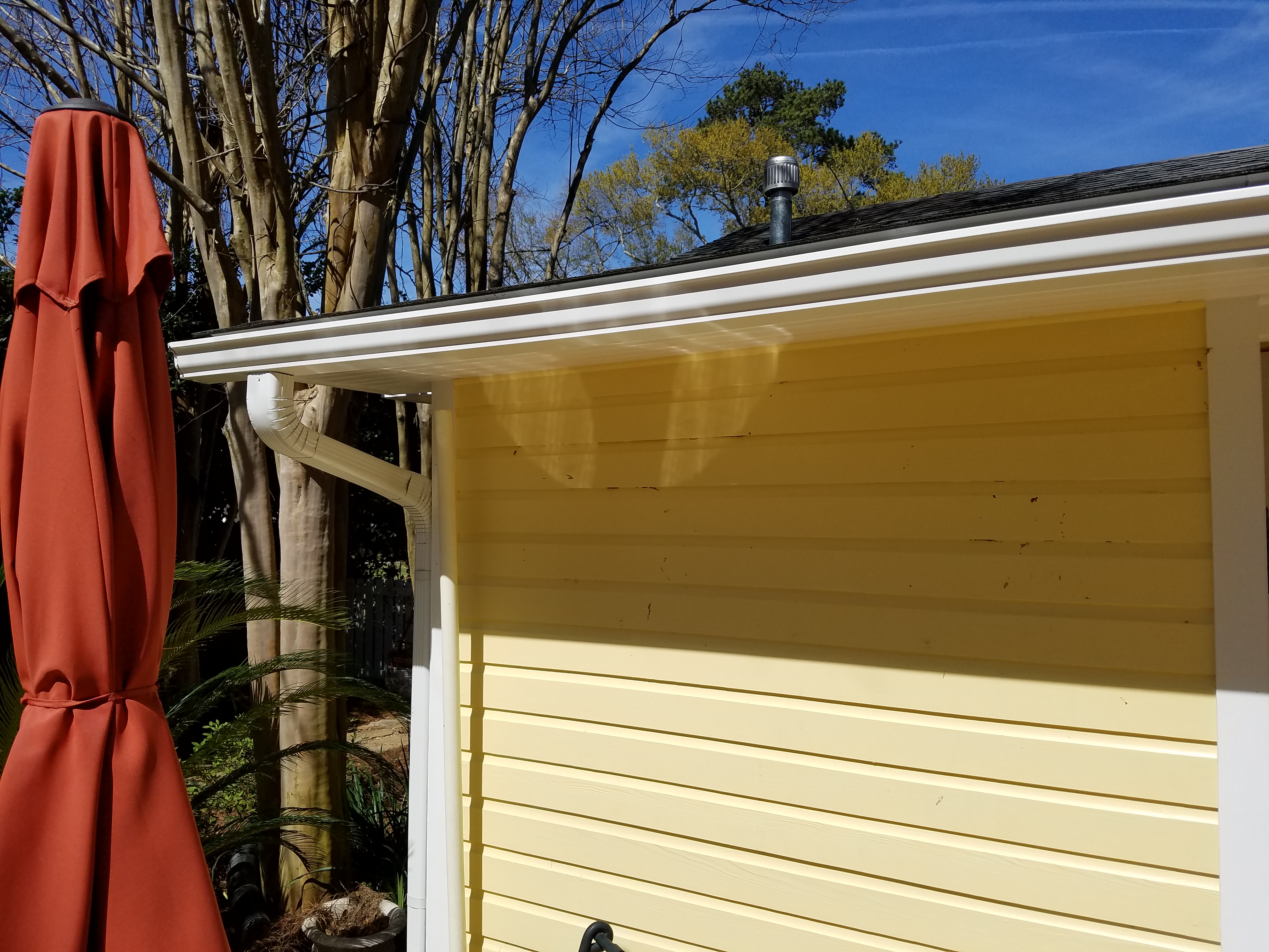 Beachside Screen And Patio